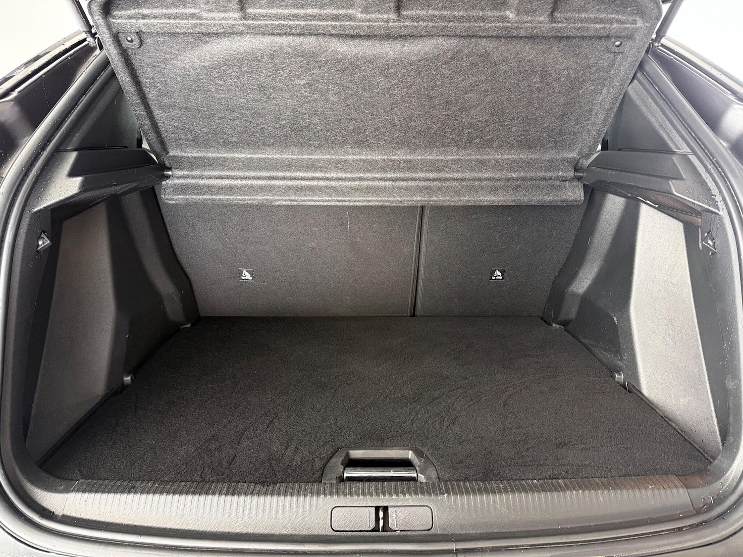 Used Peugeot 2008 2022 for sale - 77246846: Photo 9