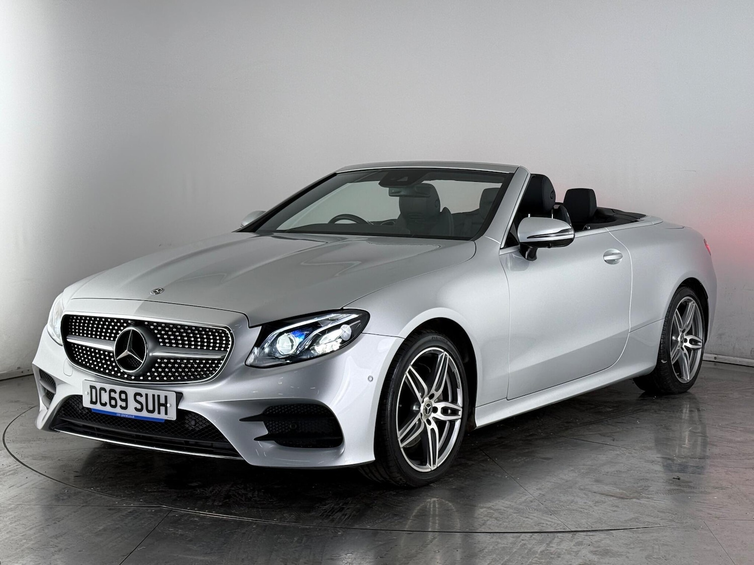 Used Mercedes-Benz E Class 2019 for sale - 76658540: Photo 3