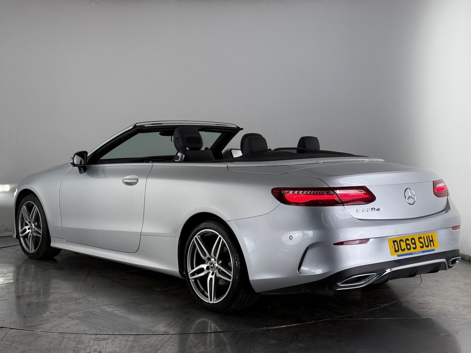 Used Mercedes-Benz E Class 2019 for sale - 76658540: Photo 5