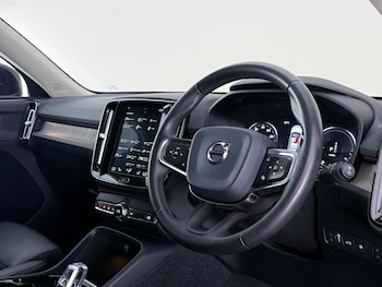 Used Volvo XC40 2020 for sale - 79533633: Photo