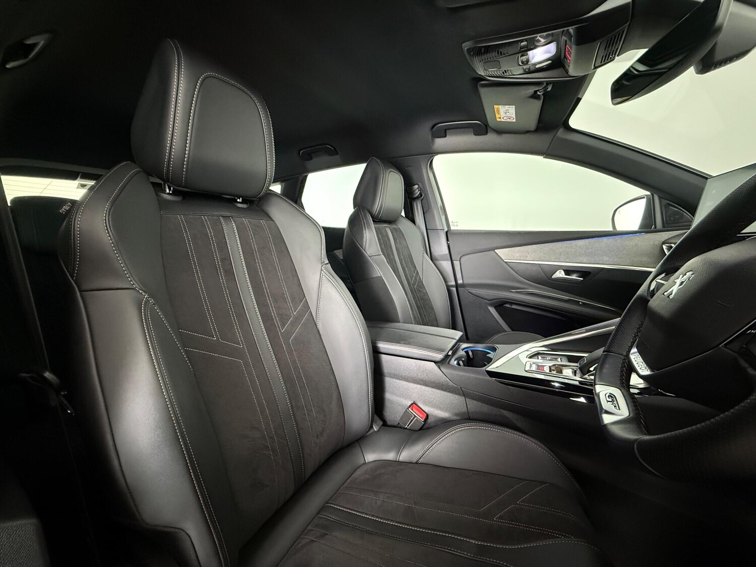 Used Peugeot 3008 2021 for sale - 77575525: Photo 11