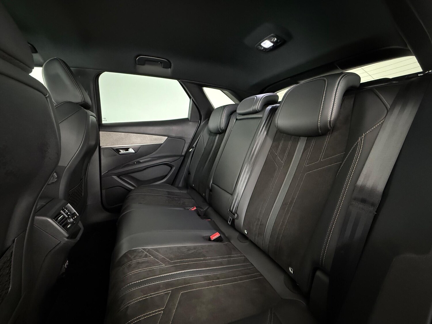 Used Peugeot 3008 2021 for sale - 77575525: Photo 13