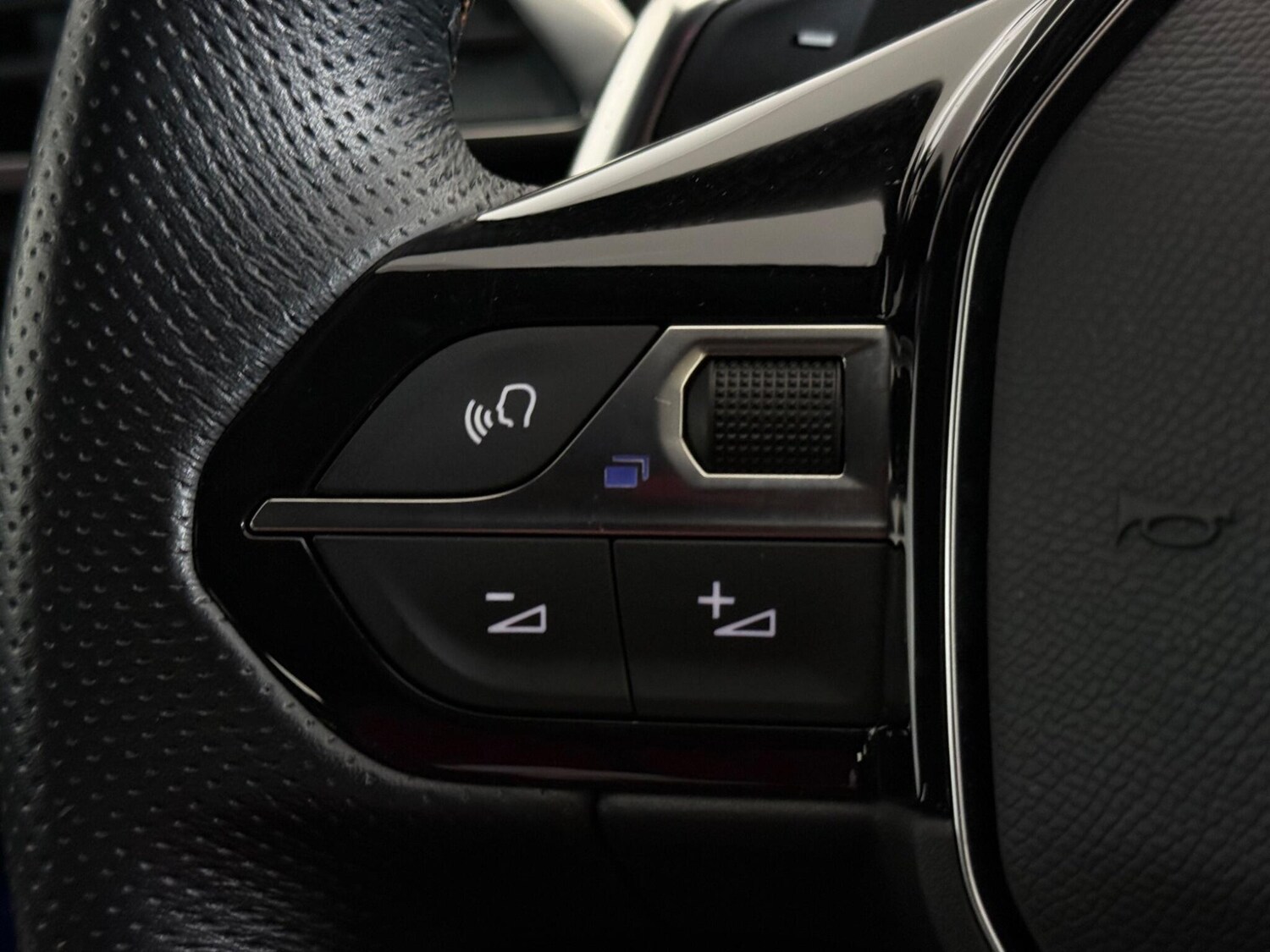 Used Peugeot 3008 2021 for sale - 77575525: Photo 17