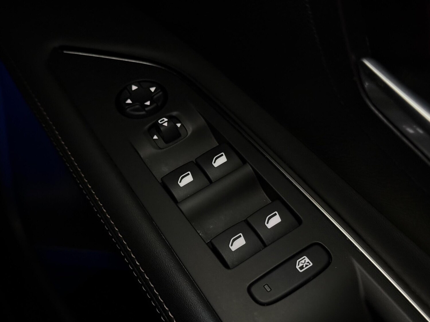 Used Peugeot 3008 2021 for sale - 77575525: Photo 25