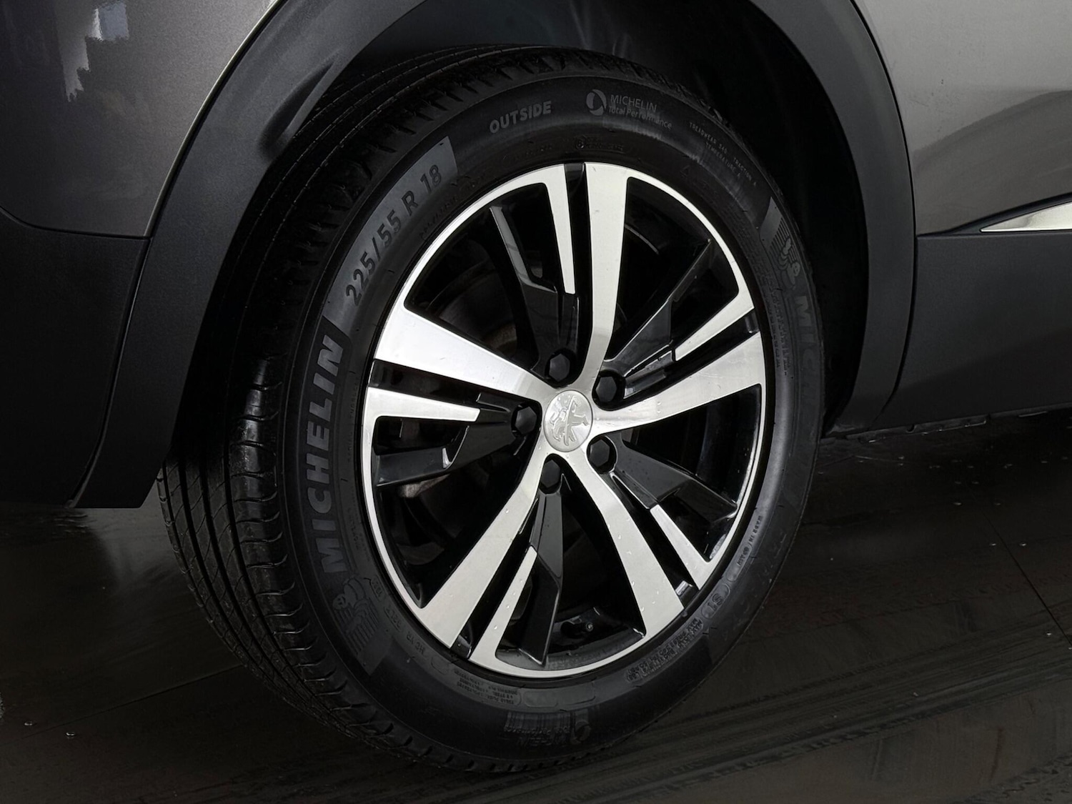 Used Peugeot 3008 2021 for sale - 77575525: Photo 9