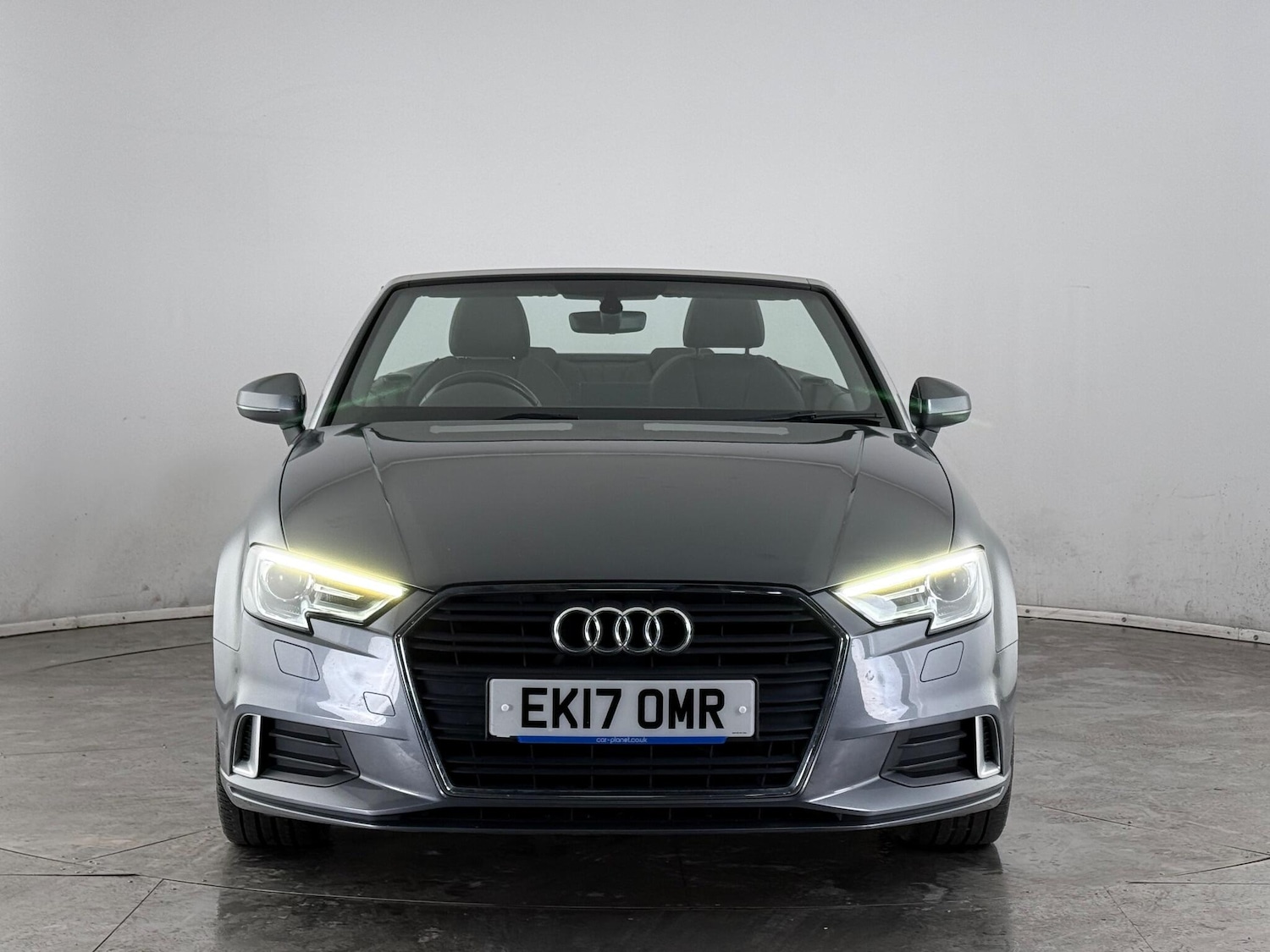 Used Audi A3 Cabriolet 2017 for sale - 77260128: Photo 2