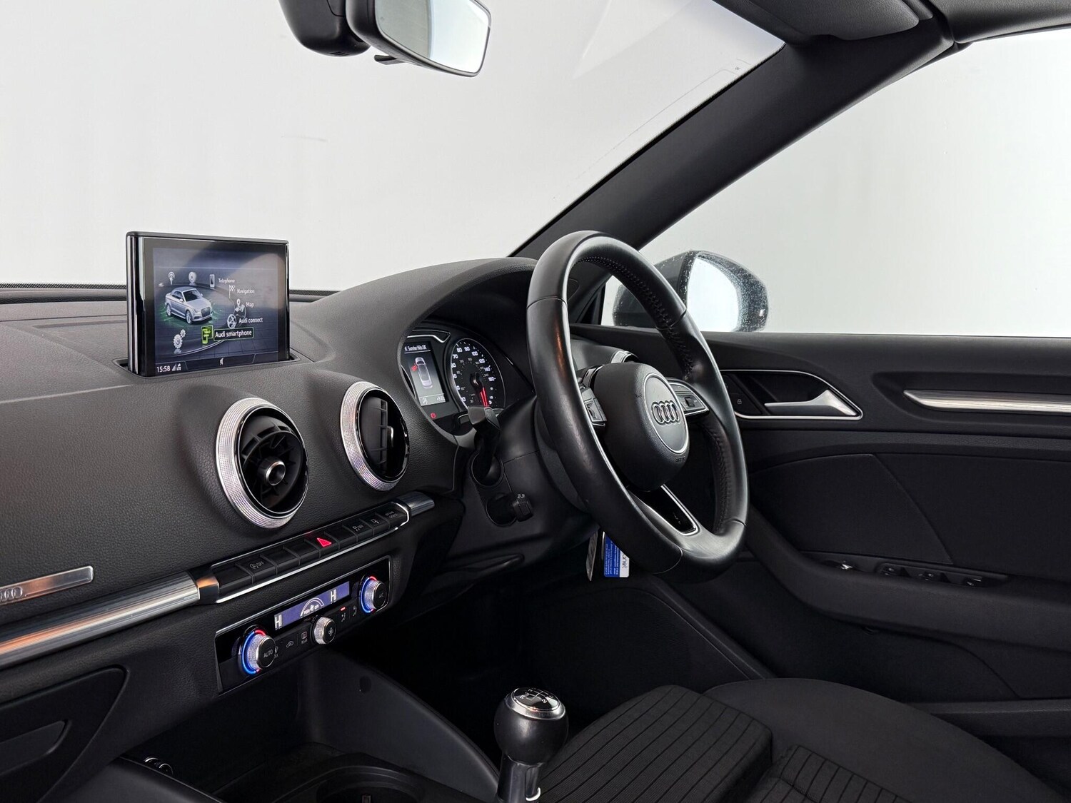 Used Audi A3 Cabriolet 2017 for sale - 77260128: Photo 20