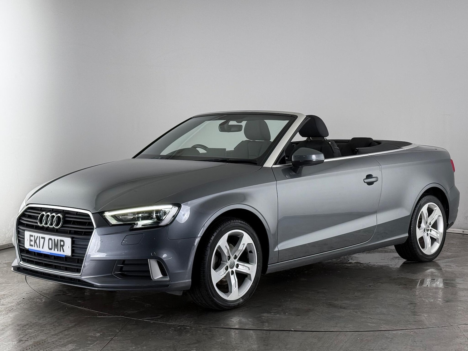 Used Audi A3 Cabriolet 2017 for sale - 77260128: Photo 3