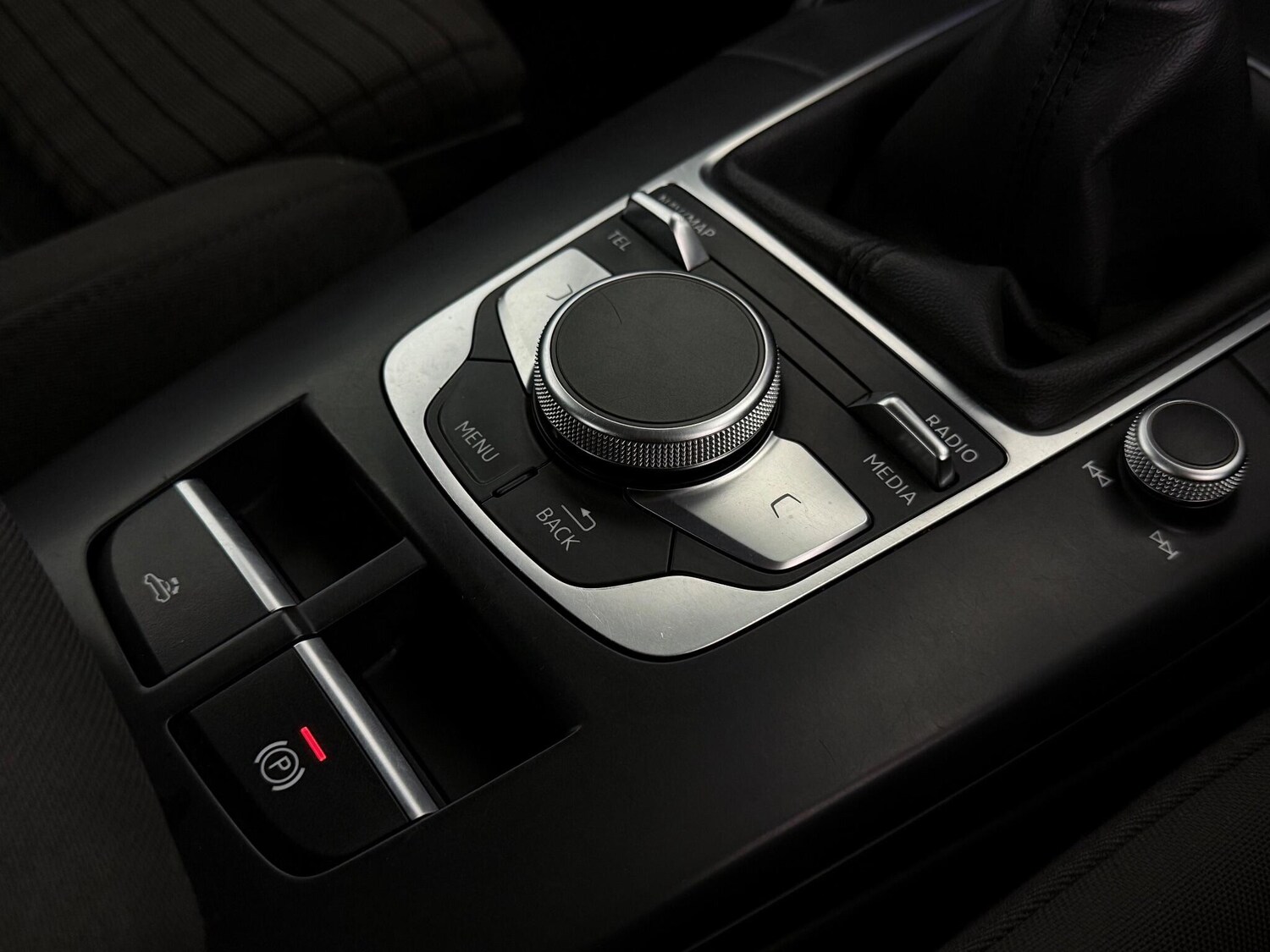 Used Audi A3 Cabriolet 2017 for sale - 77260128: Photo 33