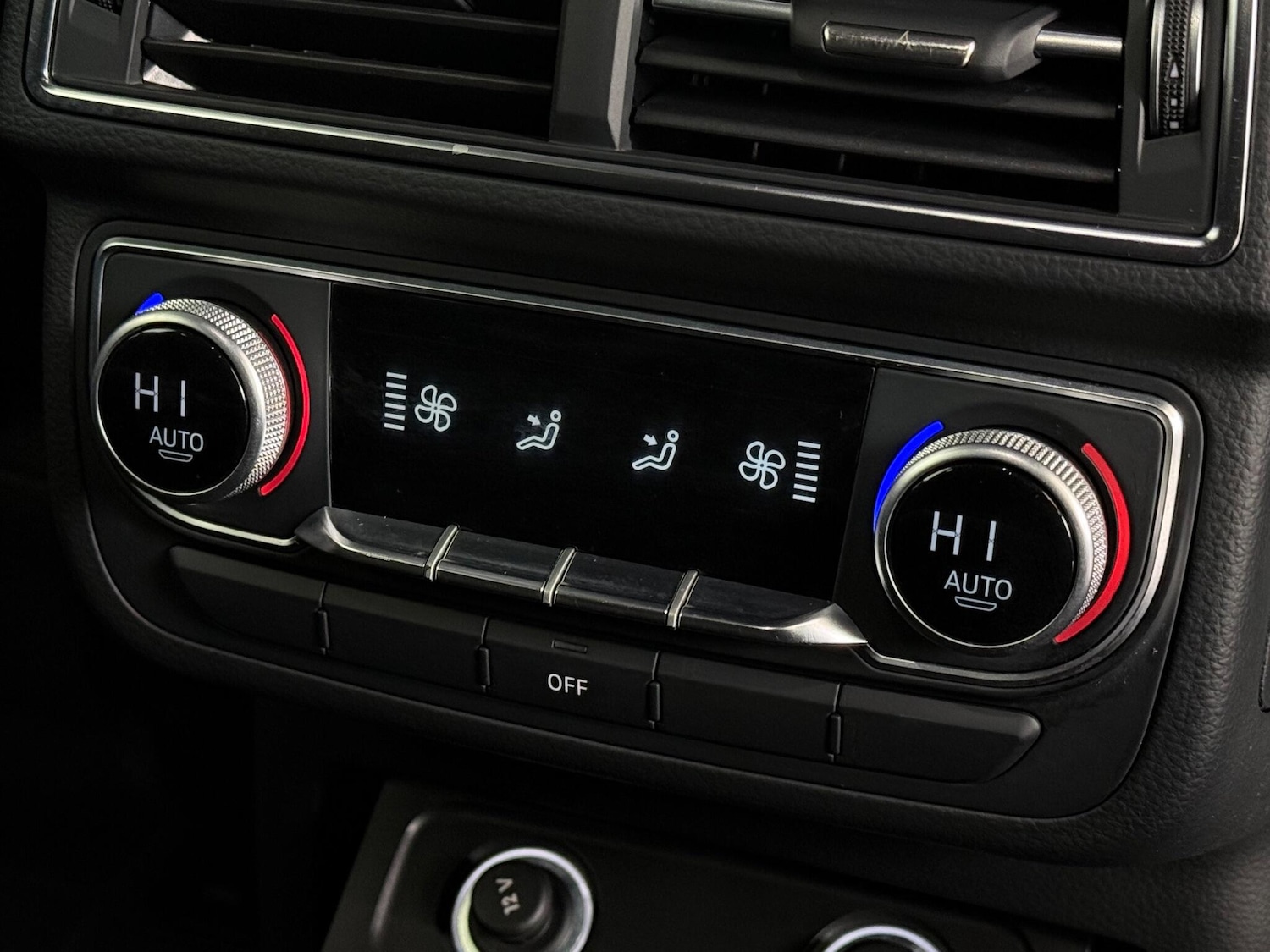 Used Audi Q7 2017 for sale - 77081347: Photo 27