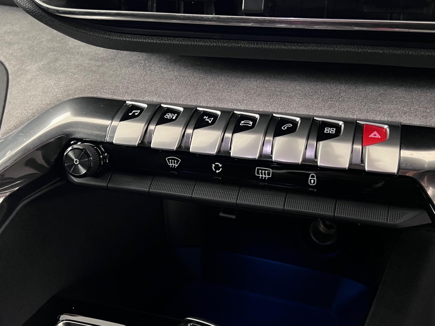 Used Peugeot 3008 2022 for sale - 77182616: Photo 29