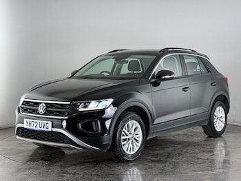 Used Volkswagen T-Roc 2023 for sale - 77883692: Photo