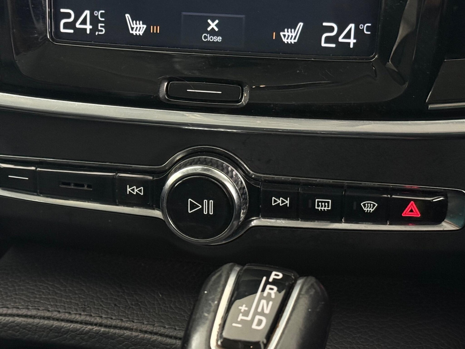 Used Volvo V90 2018 for sale - 76467332: Photo 39