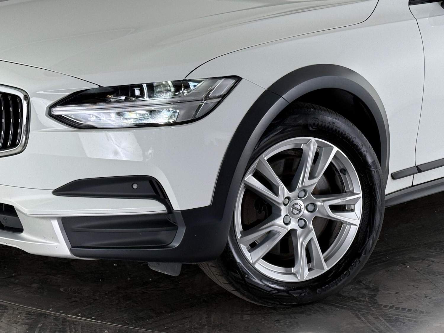 Used Volvo V90 2018 for sale - 76467332: Photo 45