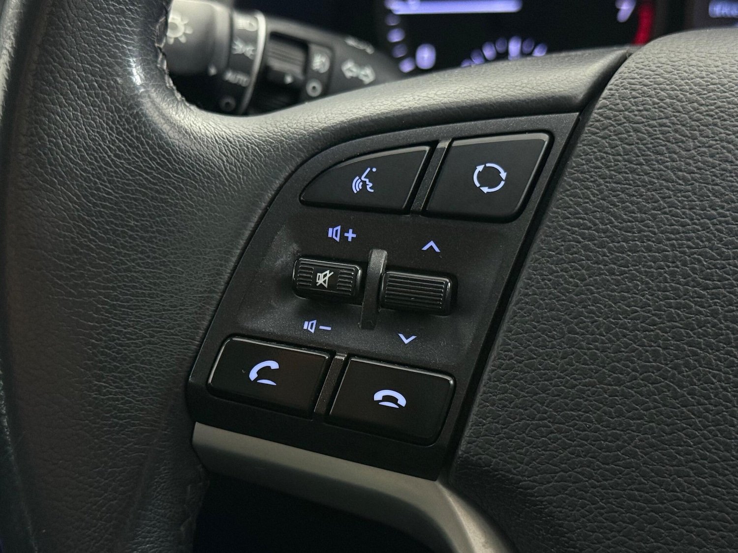 Used Hyundai TUCSON 2018 for sale - 76466859: Photo 23