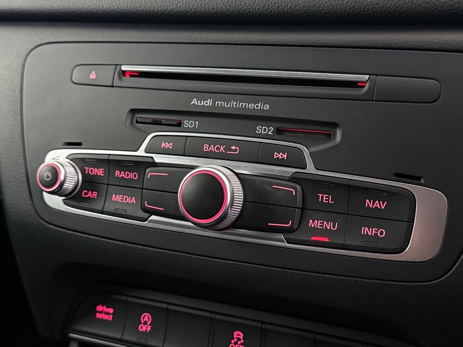 Used Audi Q3 2016 for sale - 77216656: Photo 25