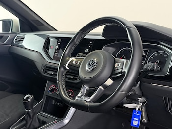 Used Volkswagen Polo 2018 for sale - 78692045: Photo