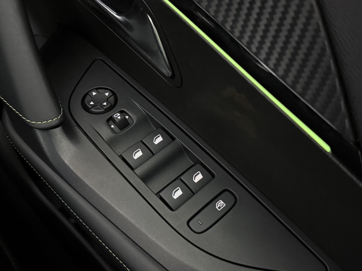 Used Peugeot 2008 2023 for sale - 76466776: Photo 21