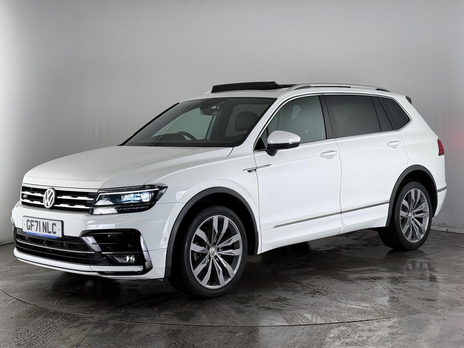 Used Volkswagen Tiguan Allspace 2021 for sale - 77259962: Photo 2