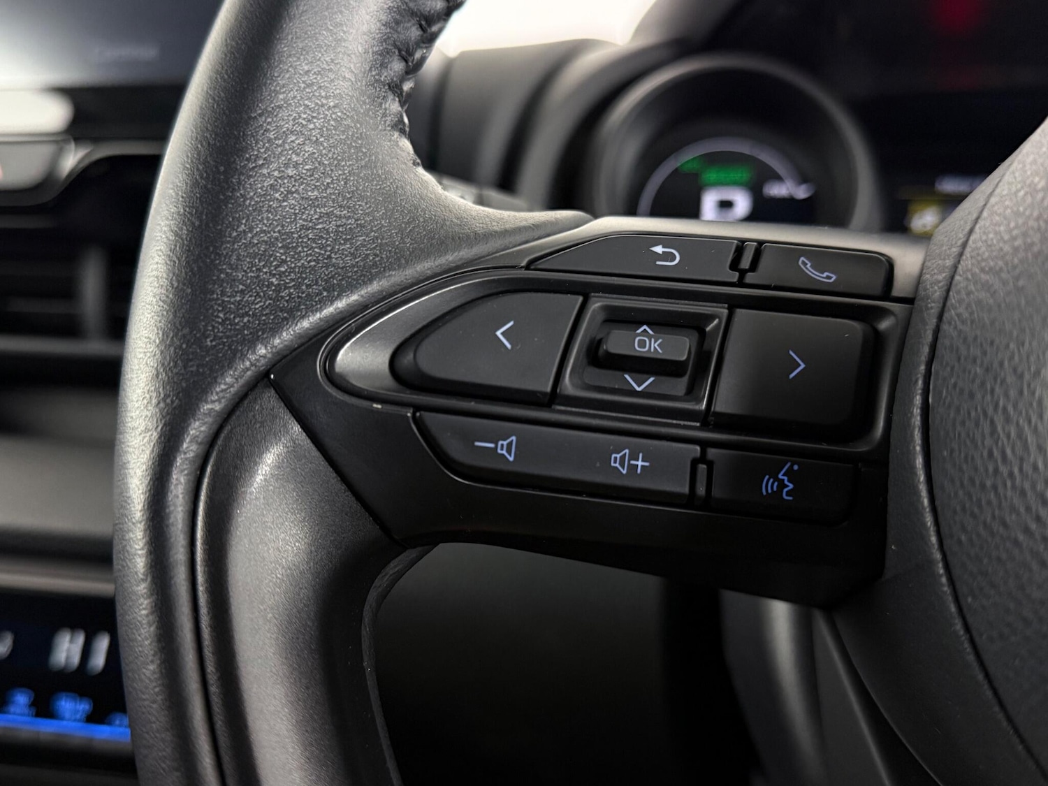 Used Toyota Yaris 2022 for sale - 77259906: Photo 17