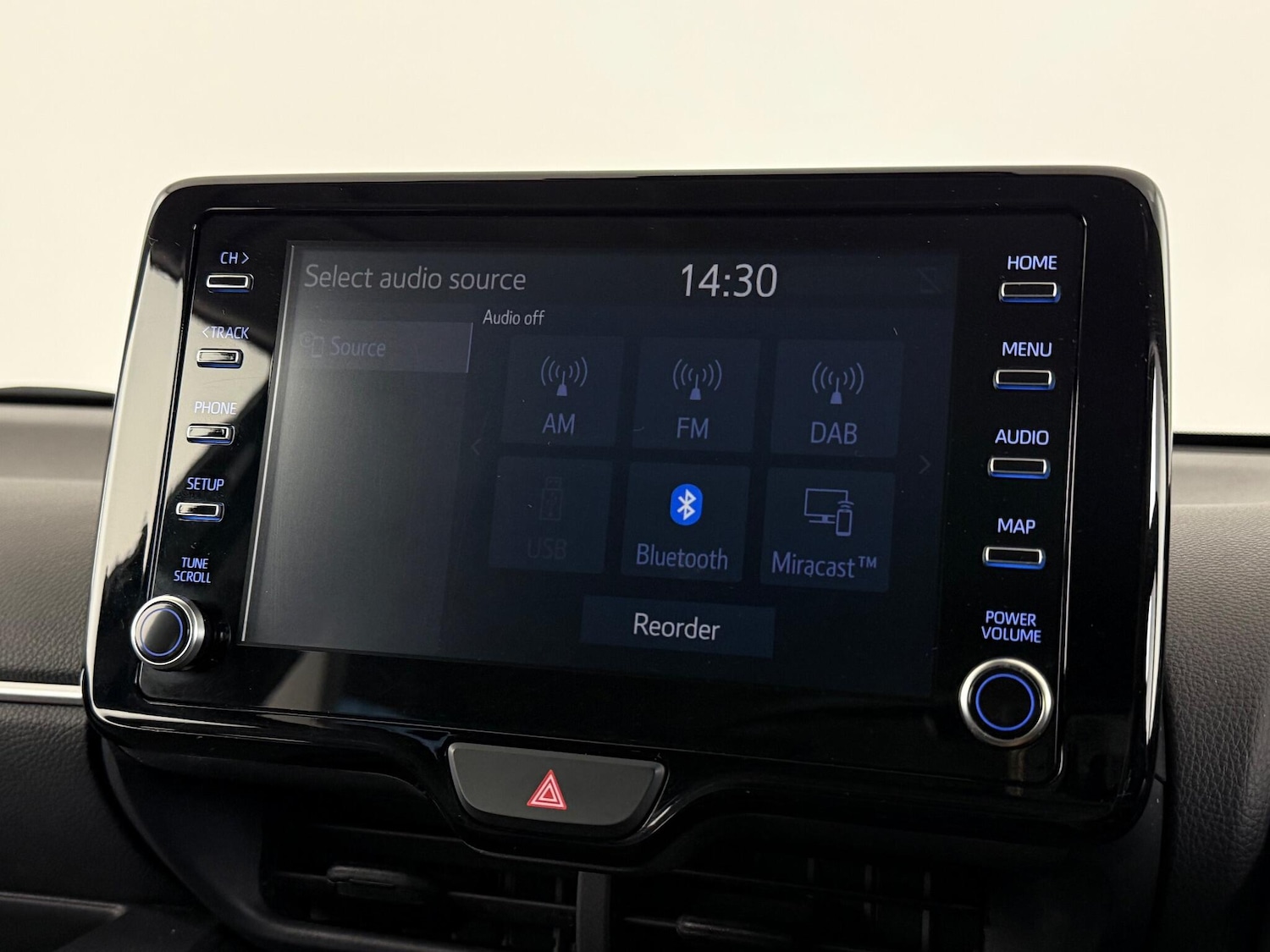 Used Toyota Yaris 2022 for sale - 77259906: Photo 25