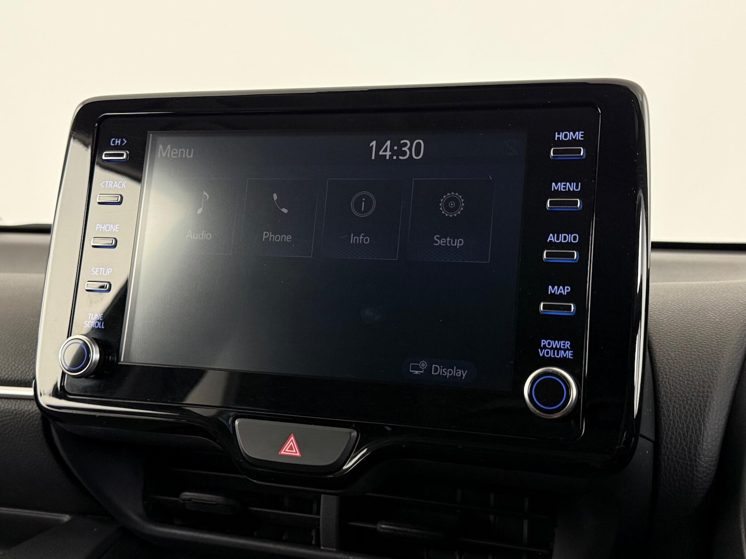 Used Toyota Yaris 2022 for sale - 77259906: Photo 26