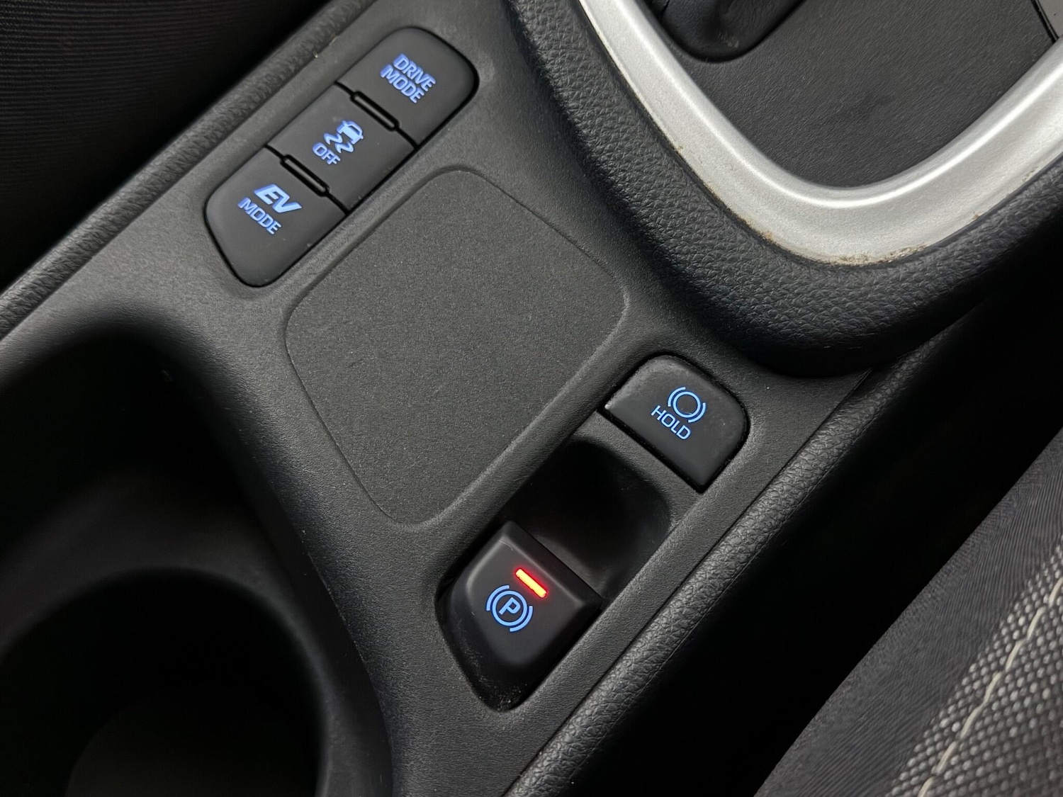 Used Toyota Yaris 2022 for sale - 77259906: Photo 31