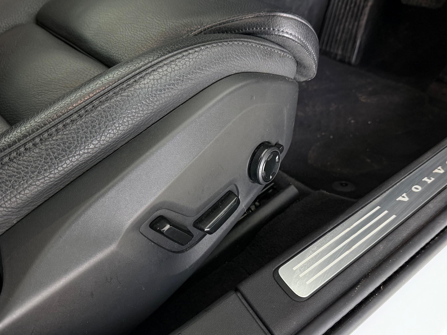 Used Volvo S90 2020 for sale - 77221854: Photo 14