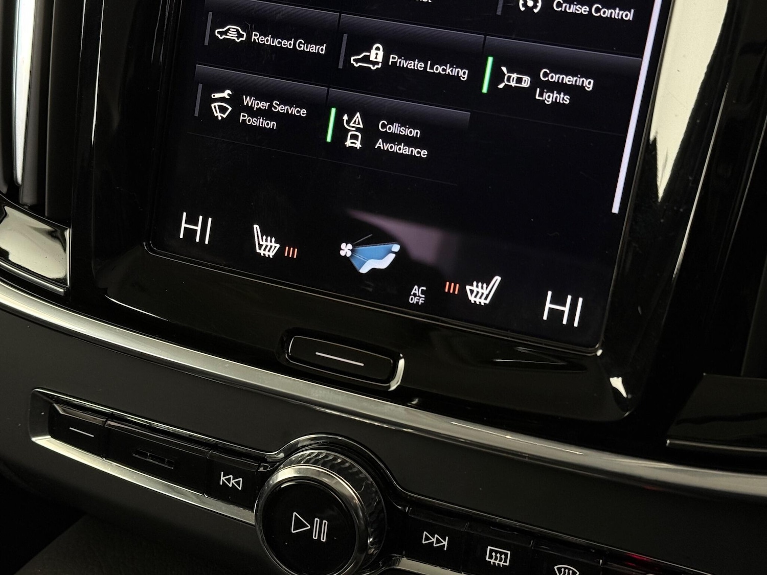 Used Volvo S90 2020 for sale - 77221854: Photo 34