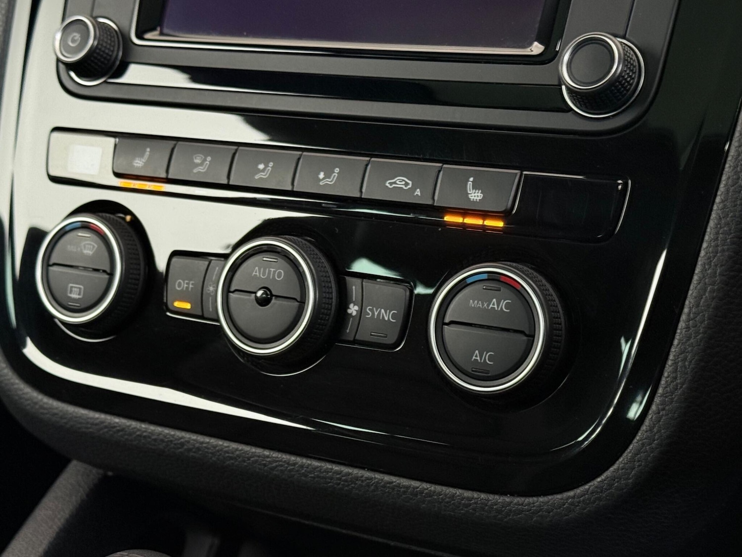 Used Volkswagen Scirocco 2017 for sale - 76467307: Photo 33