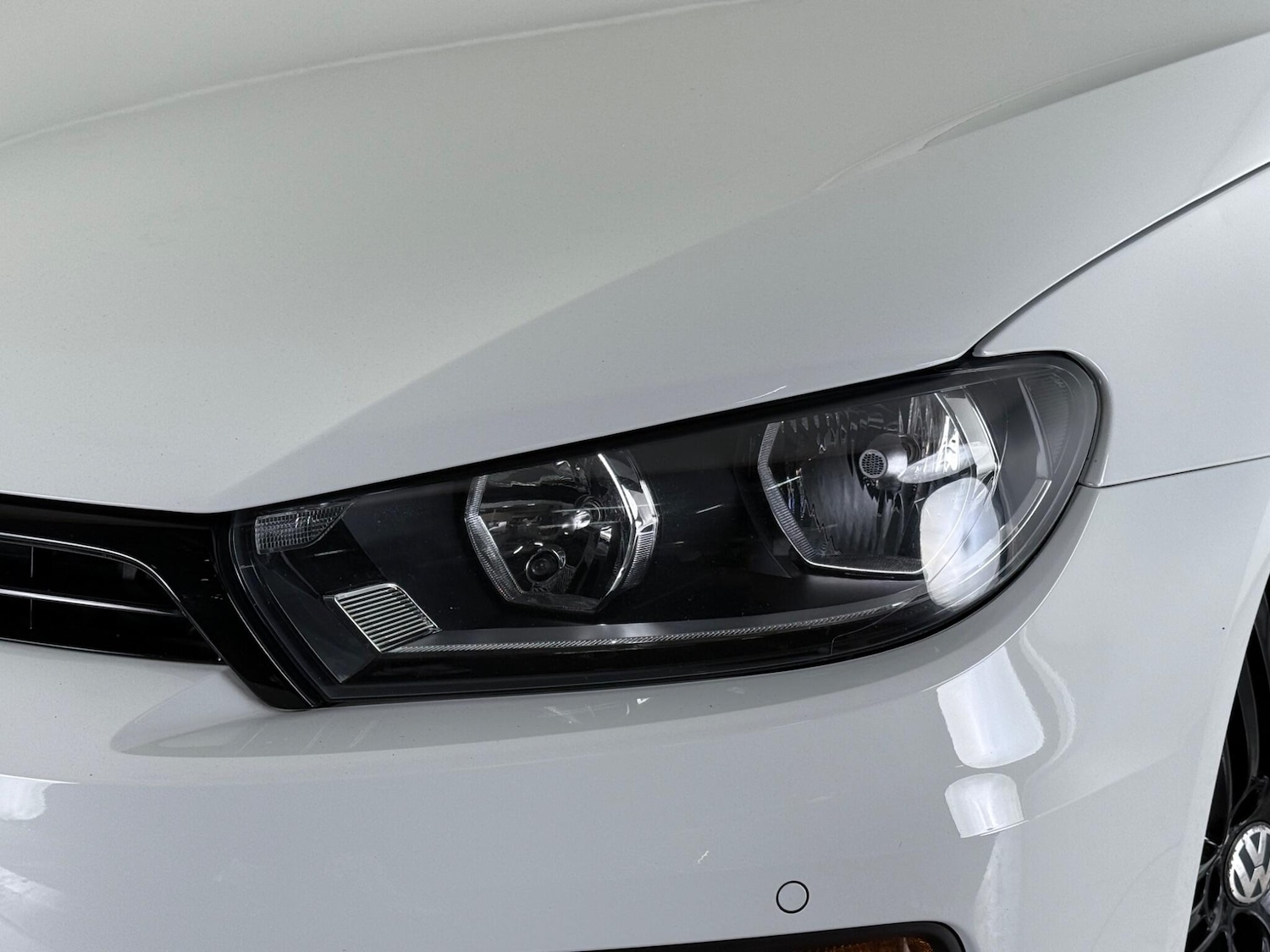 Used Volkswagen Scirocco 2017 for sale - 76467307: Photo 9