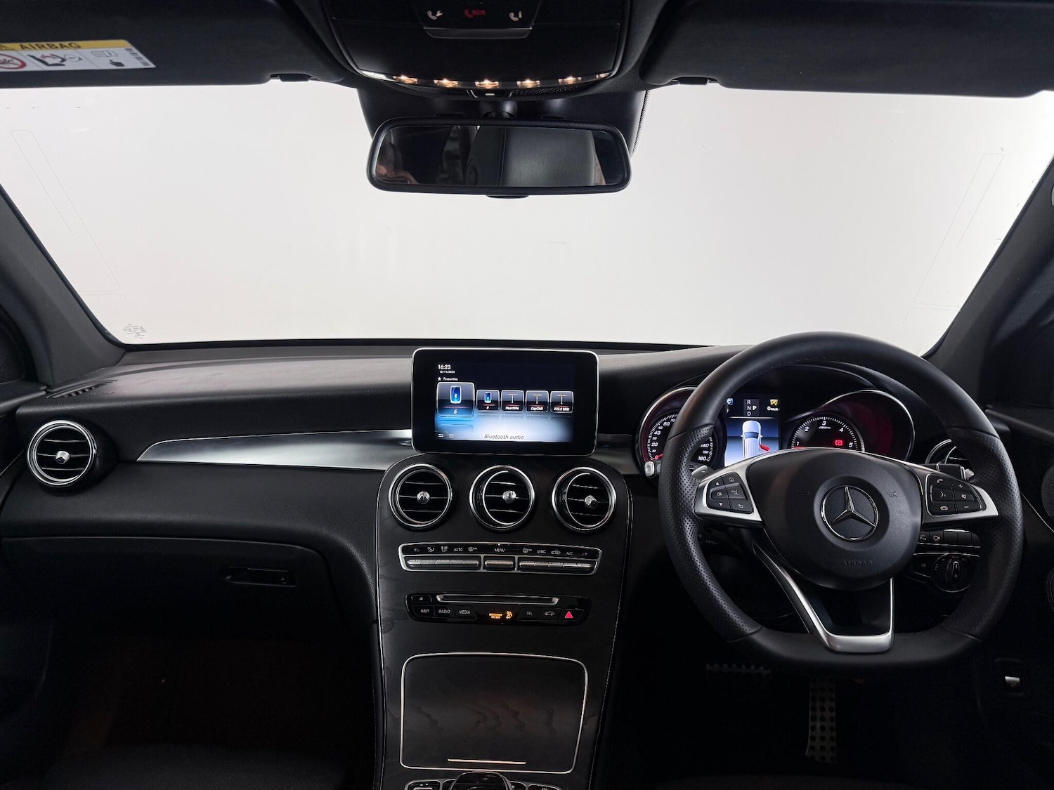 Used Mercedes-Benz GLC 2017 for sale - 77182873: Photo 15