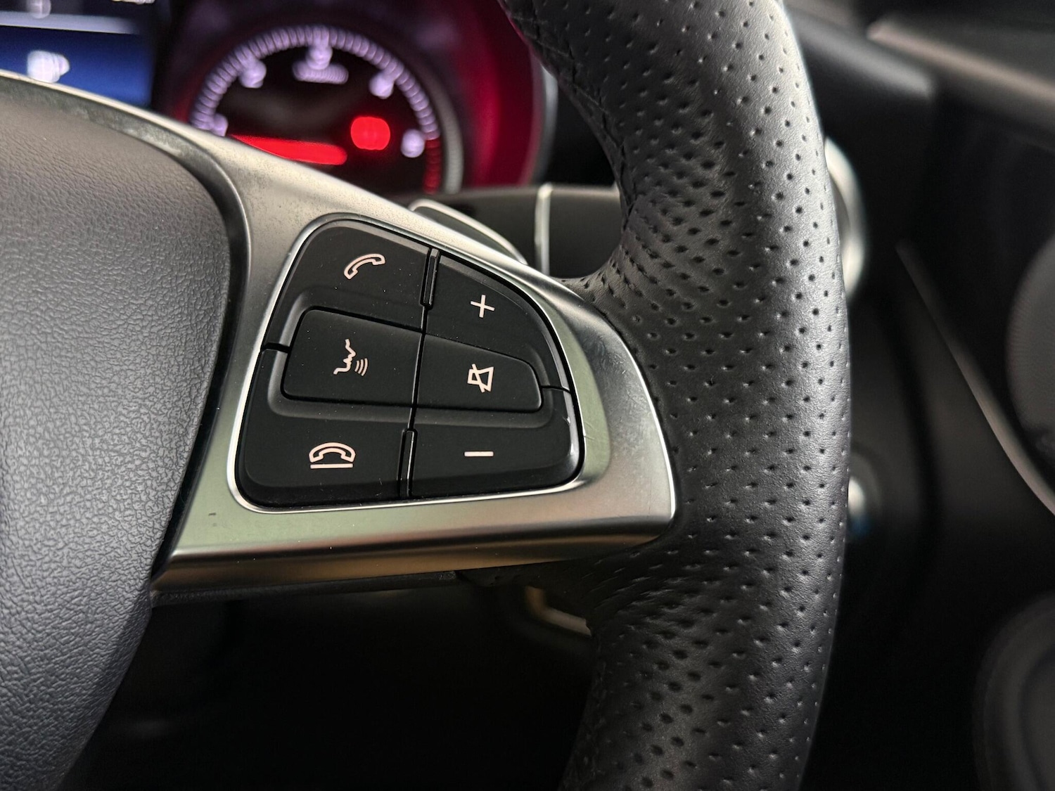 Used Mercedes-Benz GLC 2017 for sale - 77182873: Photo 24