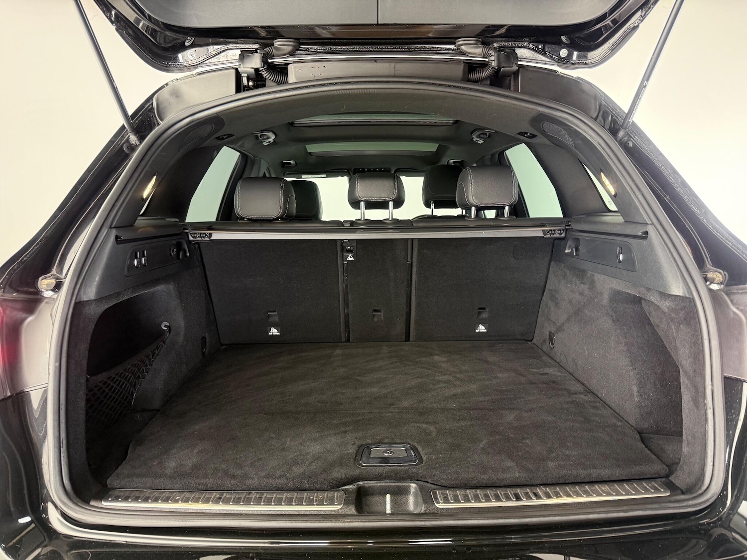 Used Mercedes-Benz GLC 2017 for sale - 77182873: Photo 5