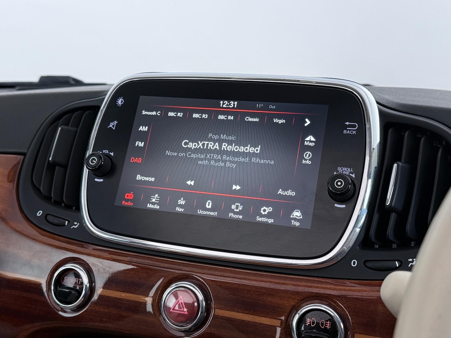 Used Fiat 500C 2016 for sale - 76752476: Photo 31