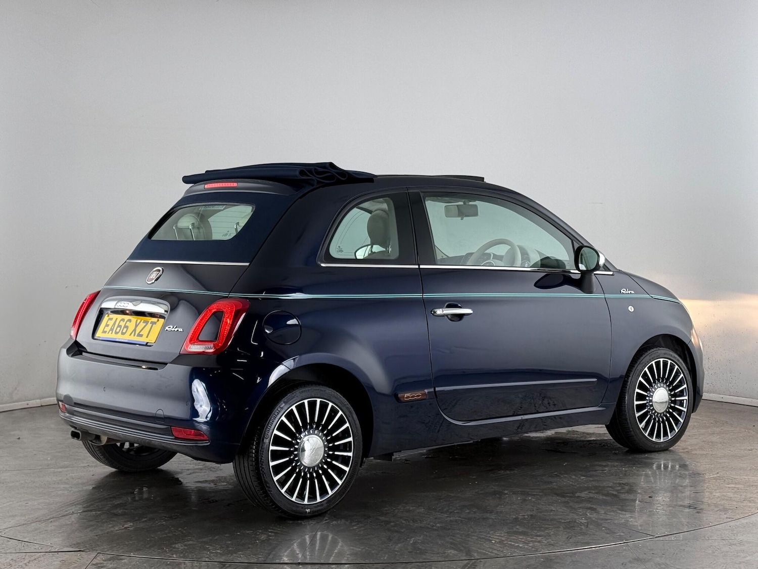 Used Fiat 500C 2016 for sale - 76752476: Photo 5