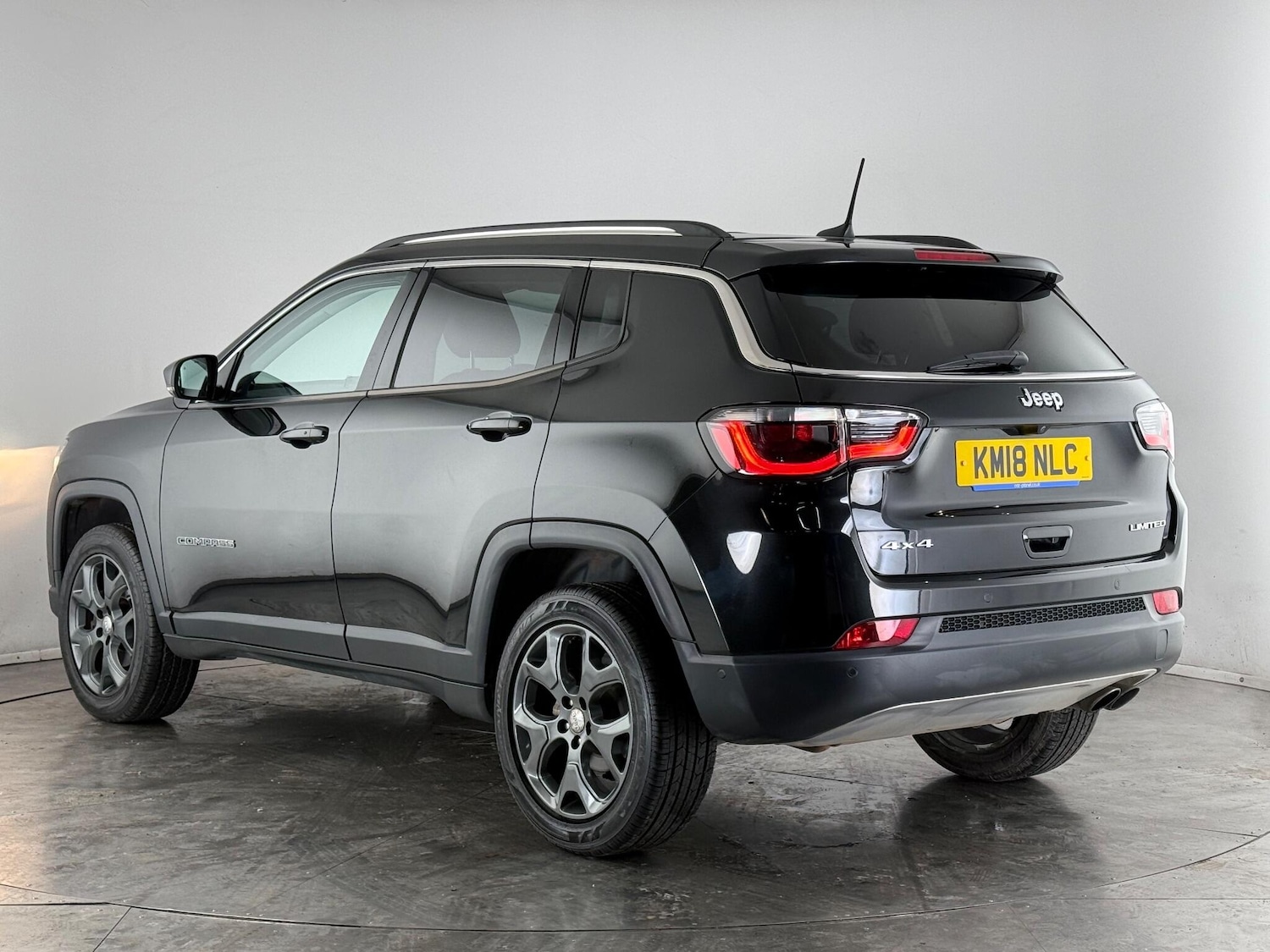 Used Jeep Compass 2018 for sale - 76466868: Photo 5