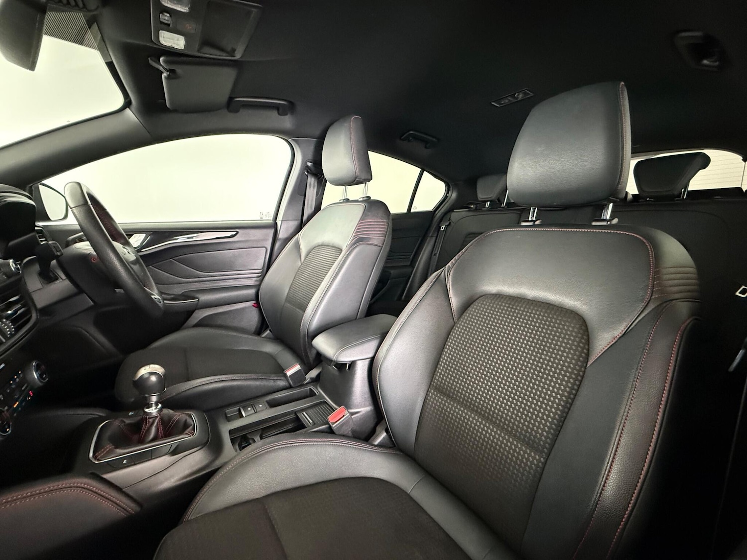 Used Ford Focus 2022 for sale - 77599195: Photo 10