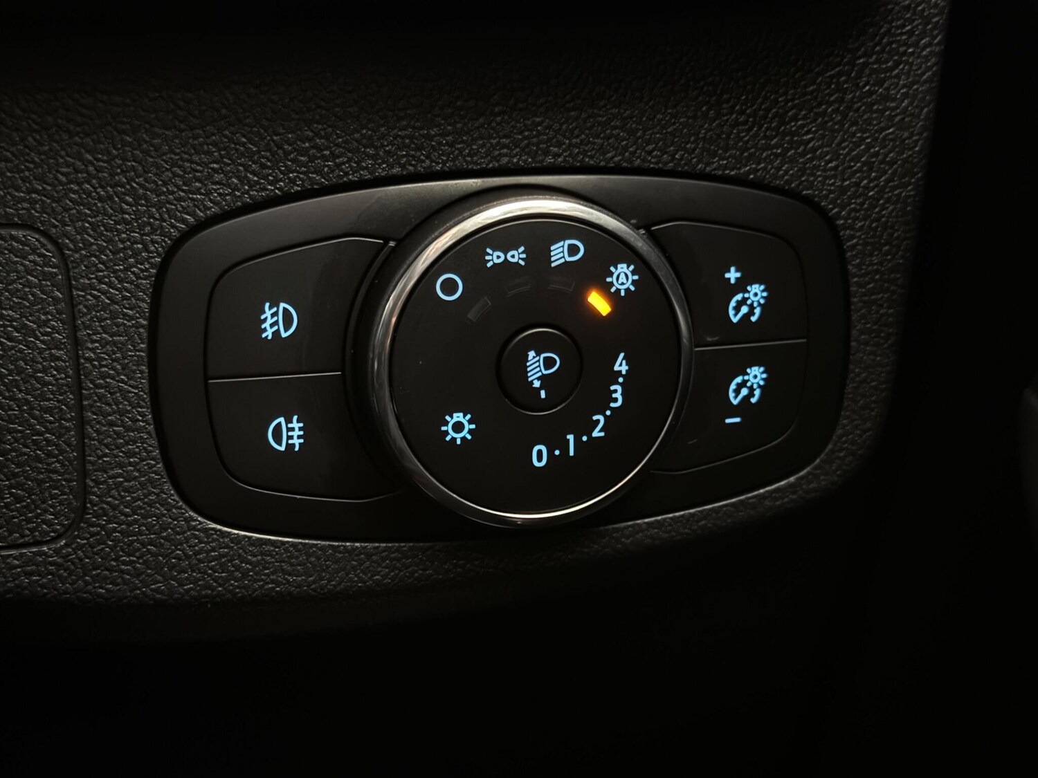 Used Ford Focus 2022 for sale - 77599195: Photo 30