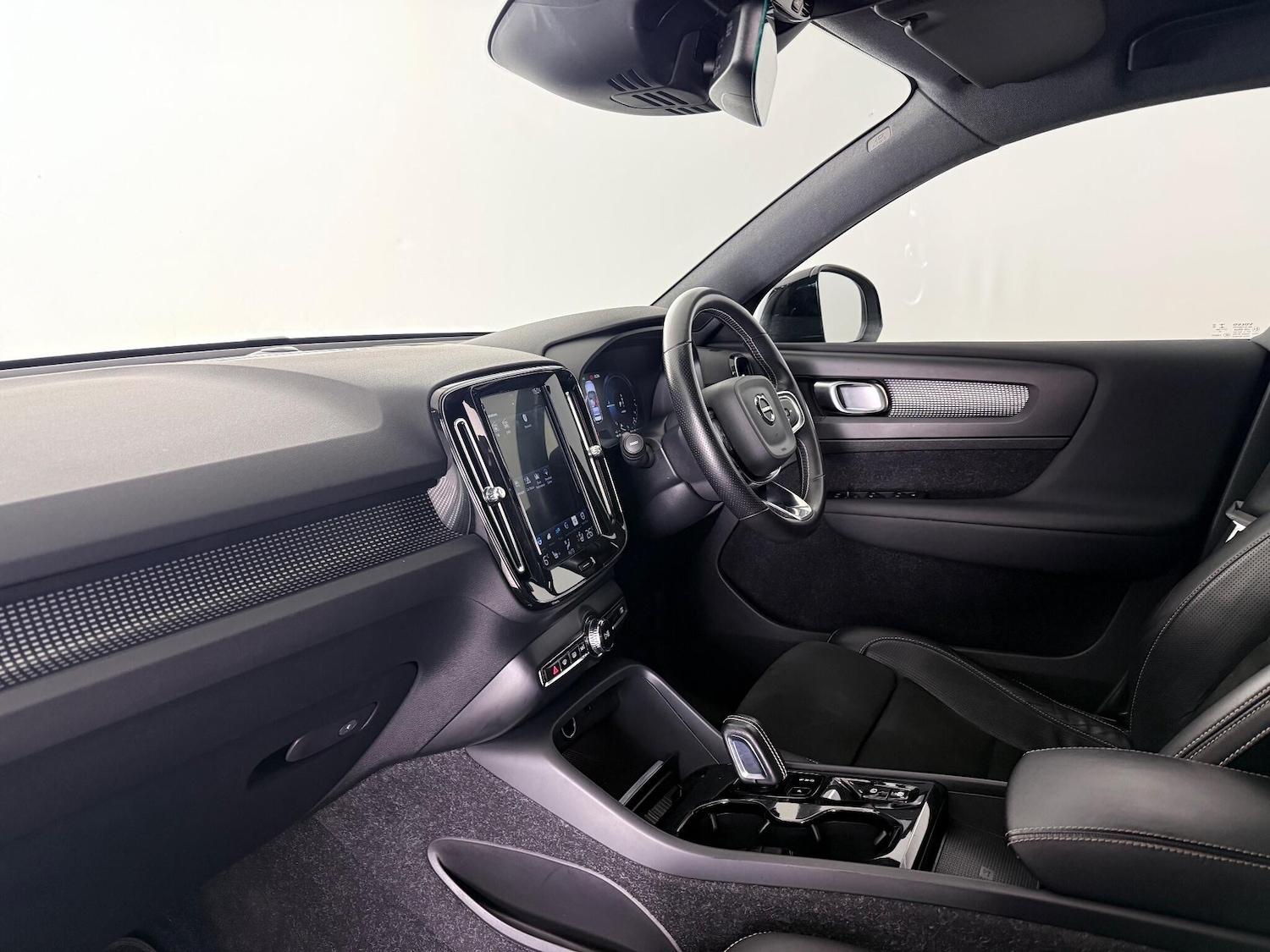 Used Volvo XC40 2020 for sale - 77183001: Photo 13