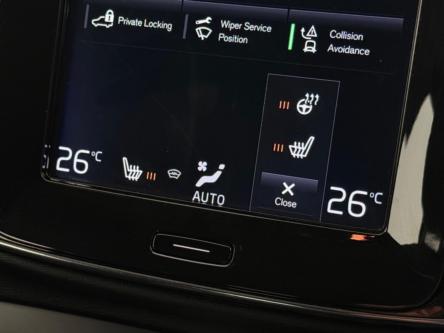 Used Volvo XC40 2020 for sale - 77183001: Photo 32