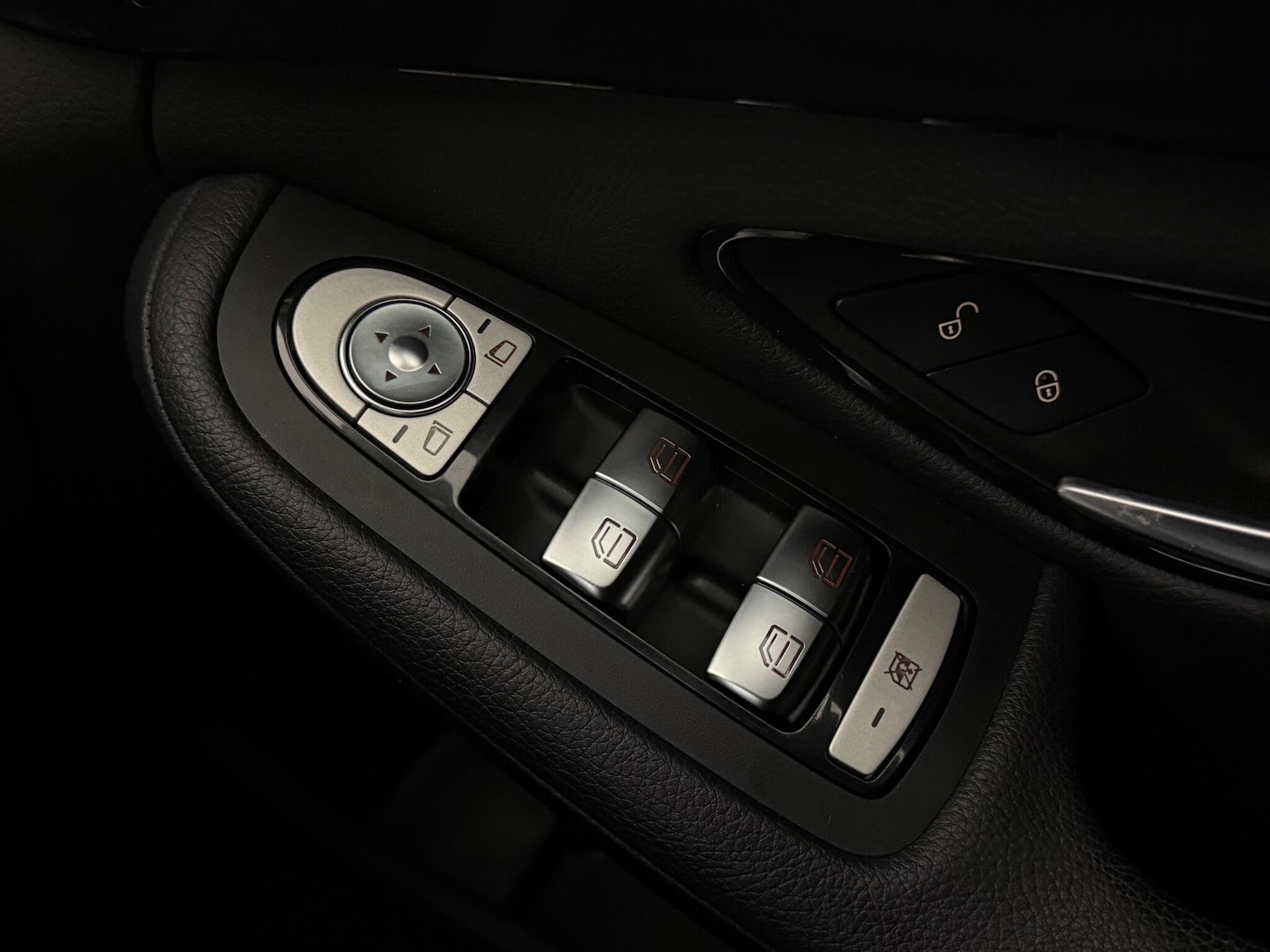 Used Mercedes-Benz C Class 2017 for sale - 77182557: Photo 20