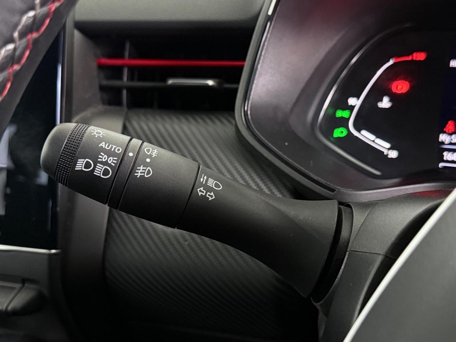 Used Renault Clio 2022 for sale - 77182298: Photo 22