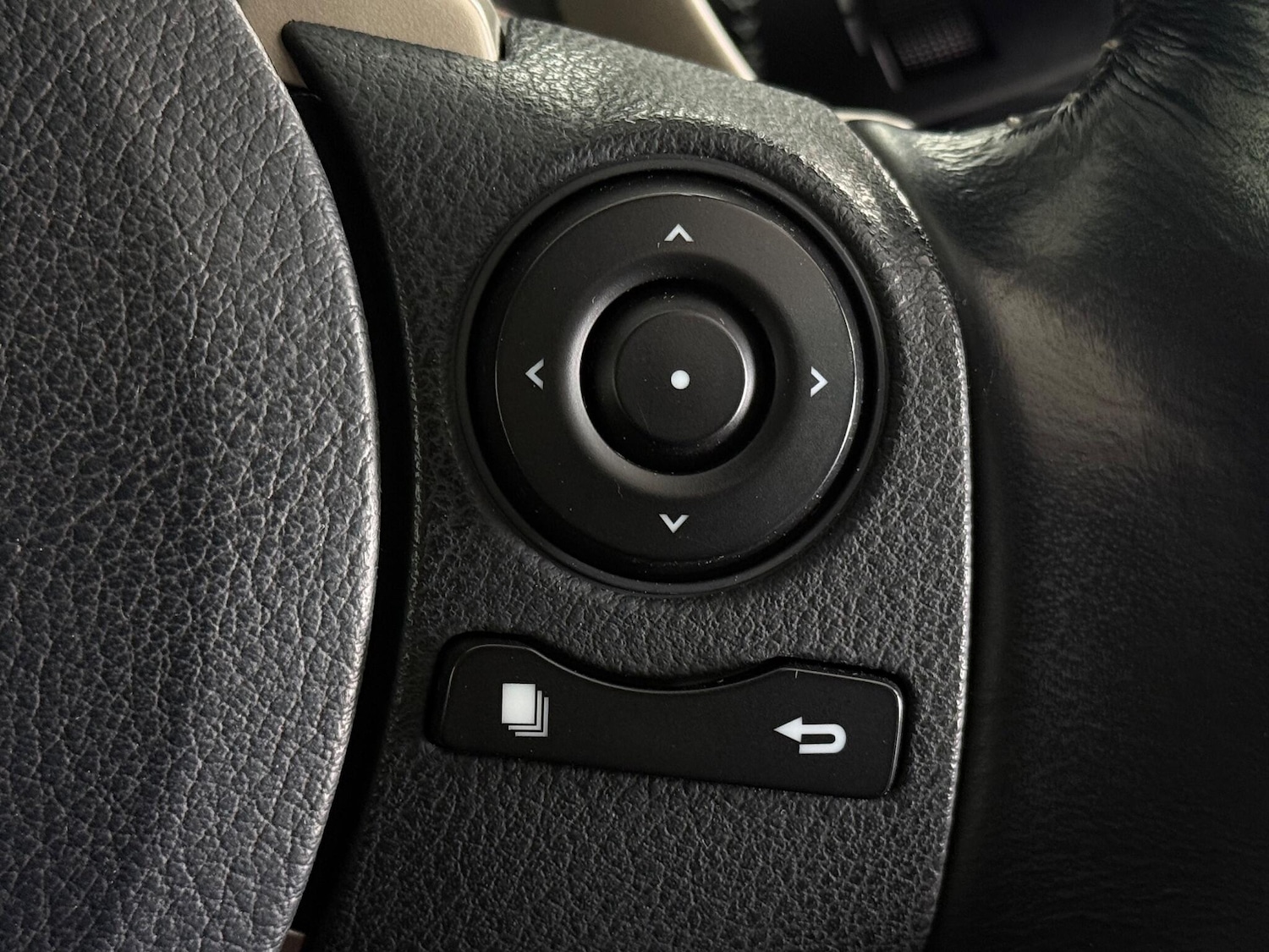 Used Lexus IS 2016 for sale - 77246709: Photo 20