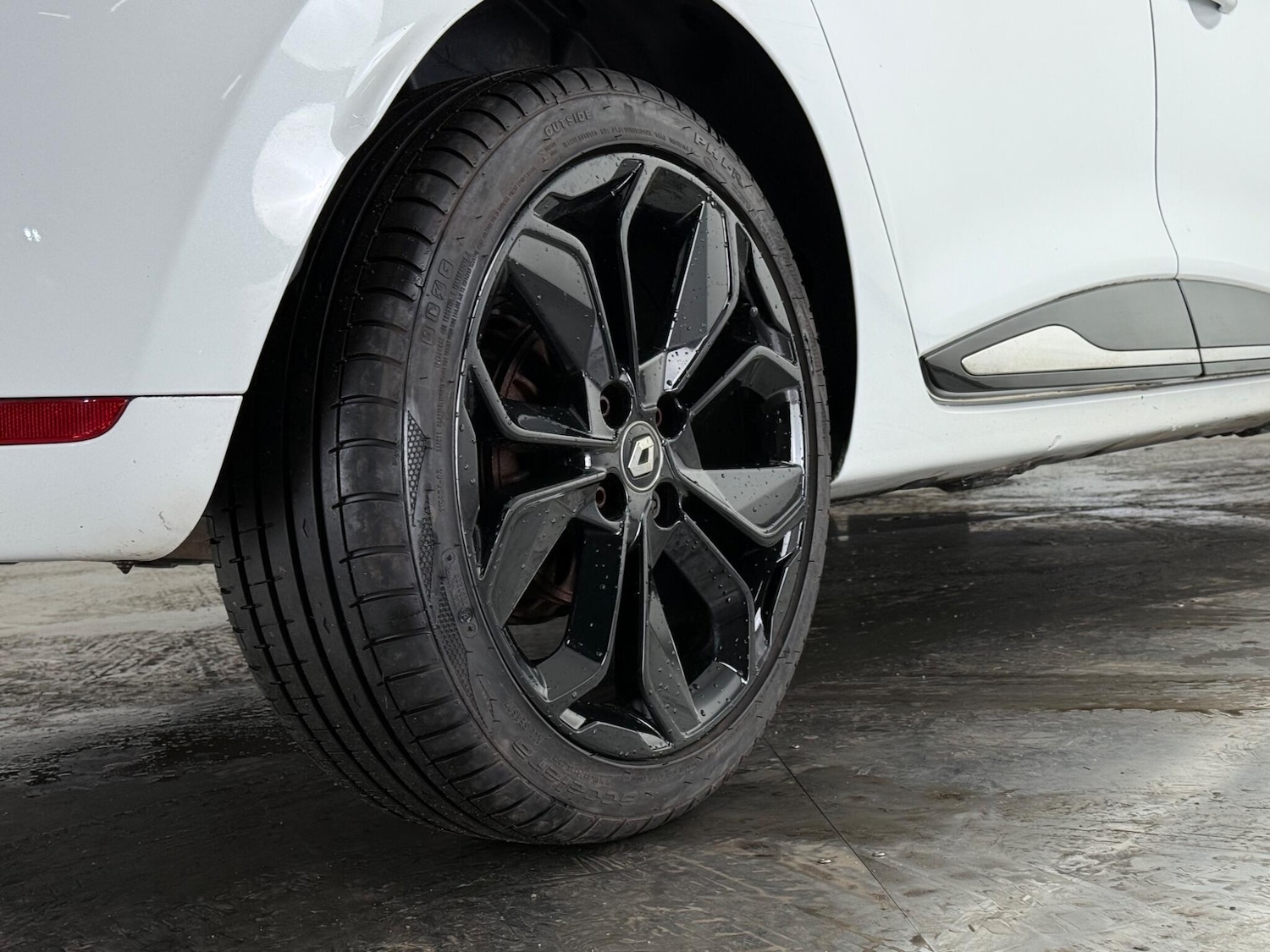 Used Renault Clio 2019 for sale - 76467029: Photo 12