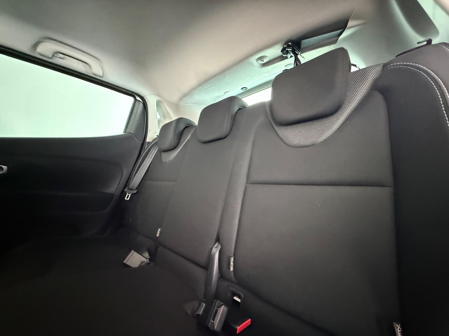 Used Renault Clio 2019 for sale - 76467029: Photo 16