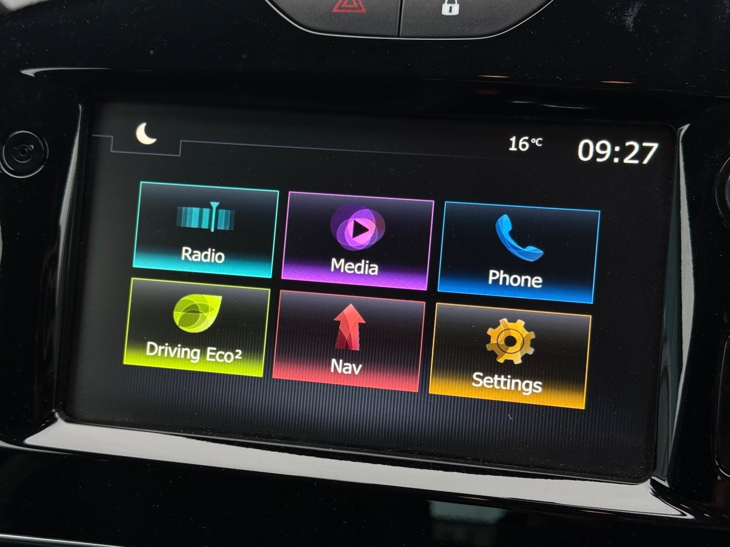 Used Renault Clio 2019 for sale - 76467029: Photo 28