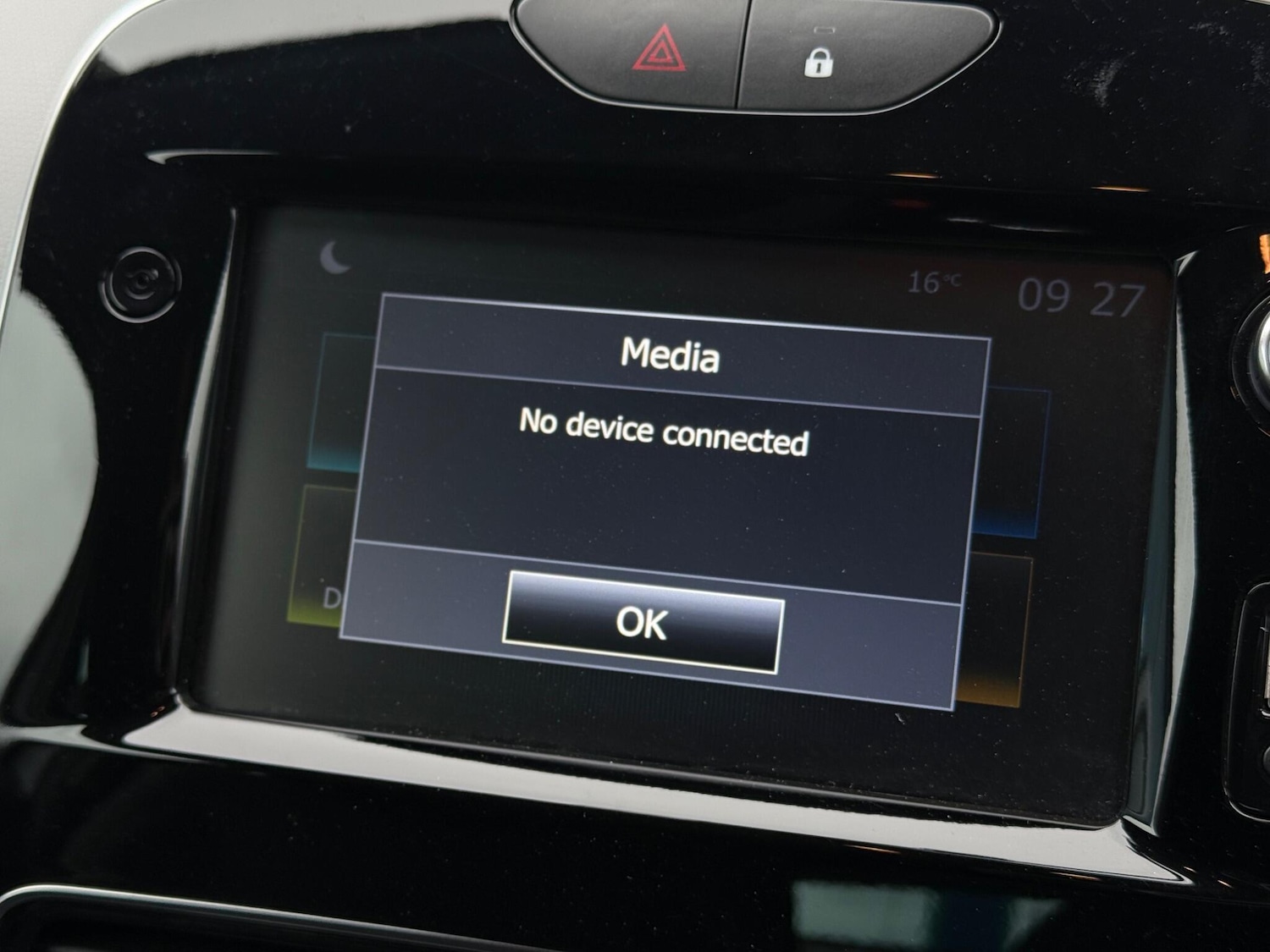 Used Renault Clio 2019 for sale - 76467029: Photo 30