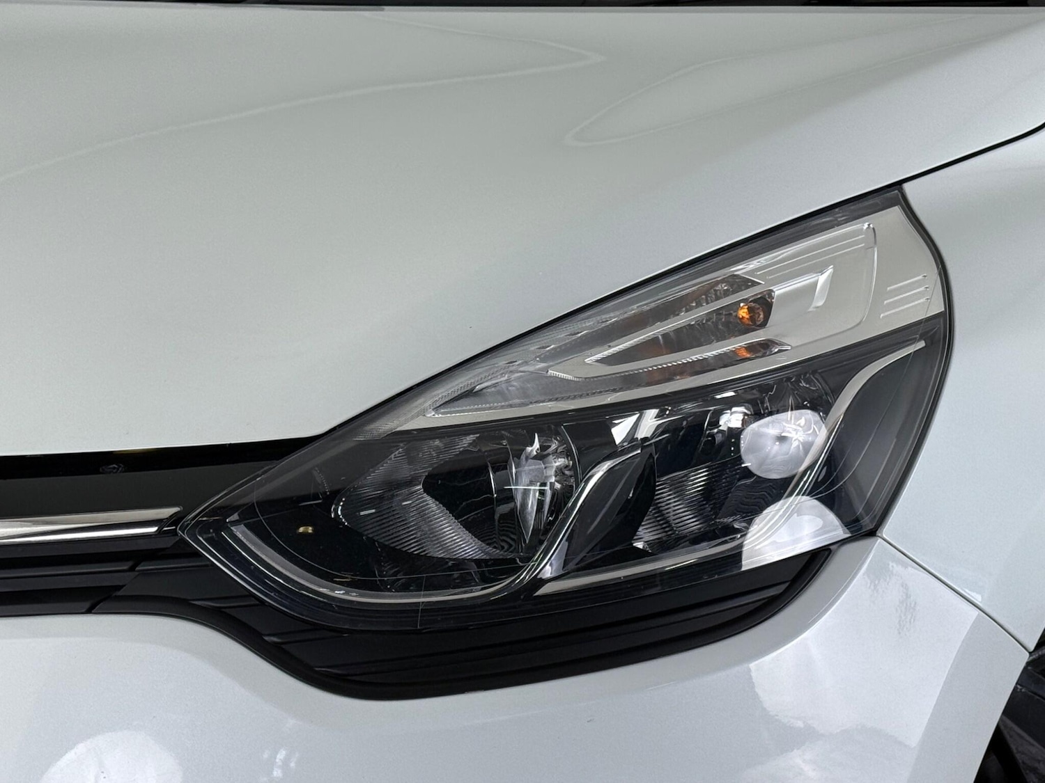 Used Renault Clio 2019 for sale - 76467029: Photo 39