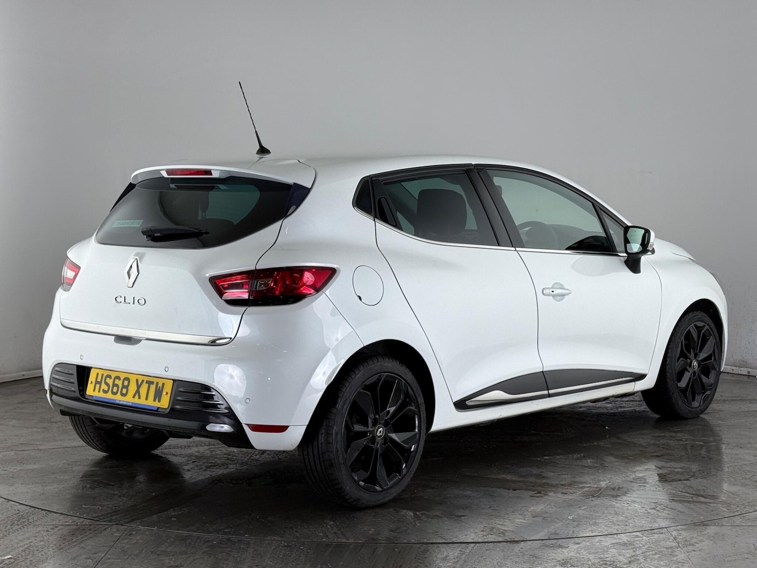 Used Renault Clio 2019 for sale - 76467029: Photo 5